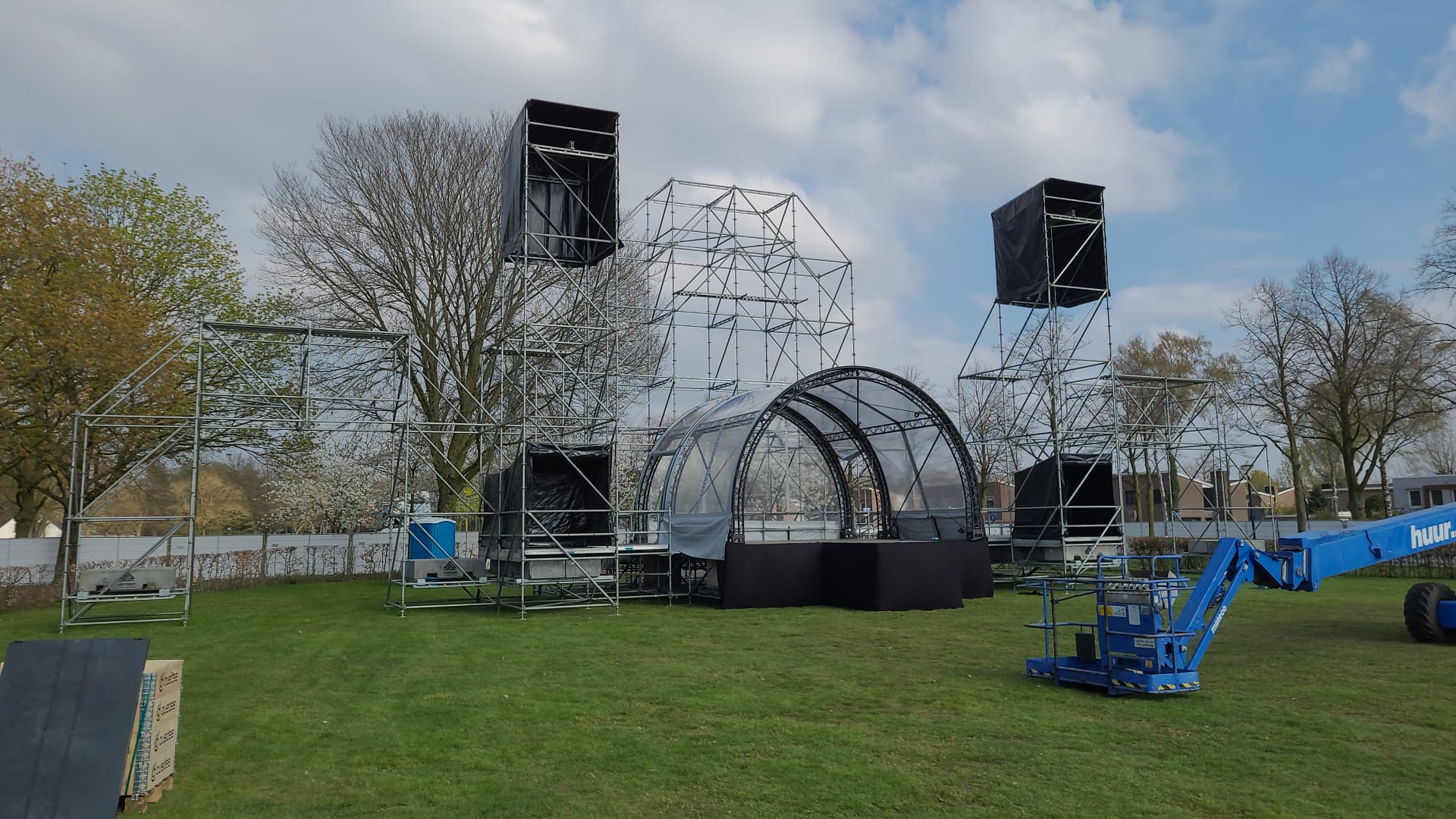 Compleet podium huren