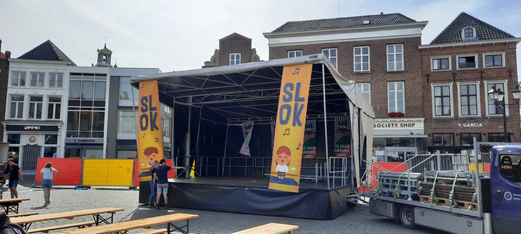Mobiel podium huren voor concerten